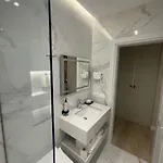Отель Seaside 4*