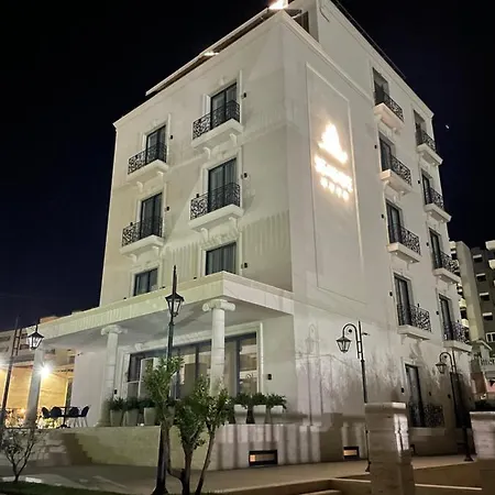 Seaside מלון Vlorë
