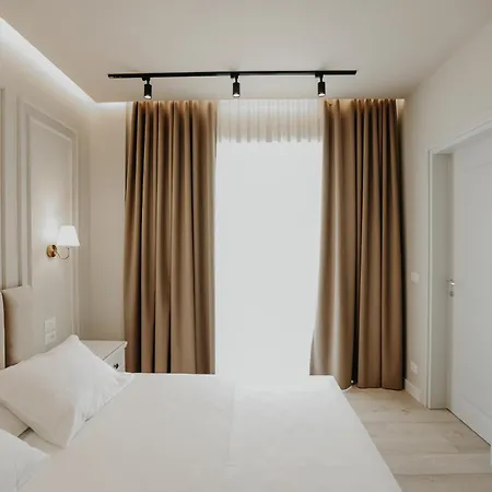 Seaside Hotel 4*