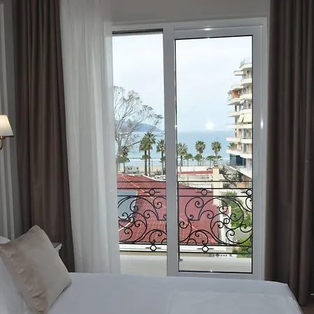 Ξενοδοχείο Seaside Vlorë