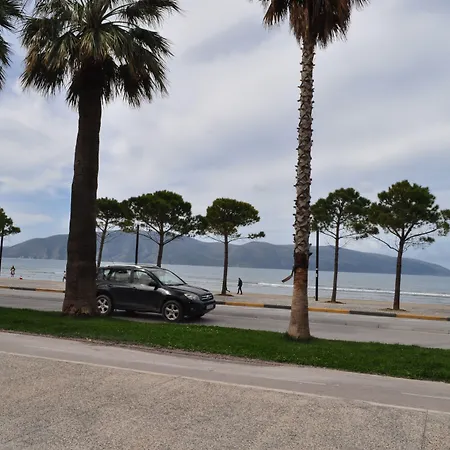 Seaside 4* Vlorë